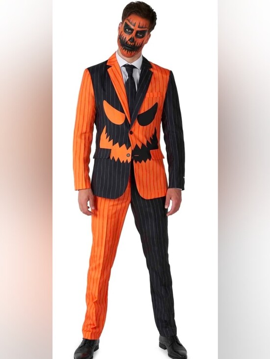 Other - Jack-O Pinstripe Black - Halloween suit
Men's SuitSize XXL #halloween #costume